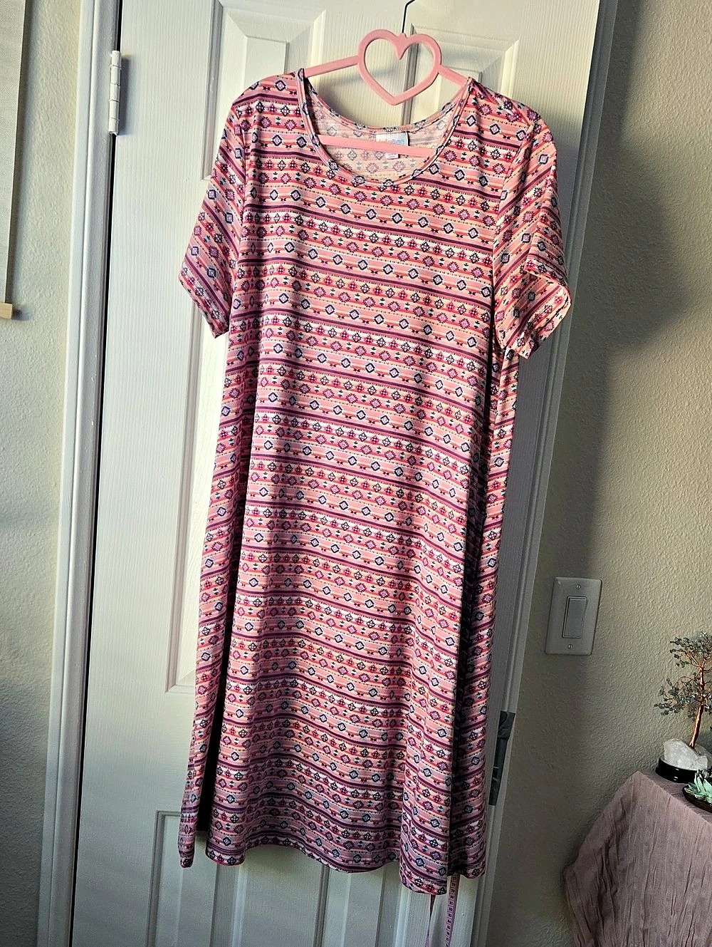 Lularoe "Jessie" Dress Geometric Midi Dress Pink & Red- Large